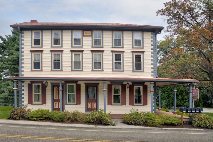 SR&A office at Byers Hotel, view from the street